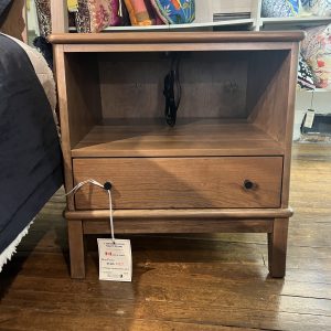 Durham Gentry 1 Drawer Nightstand/ End Table