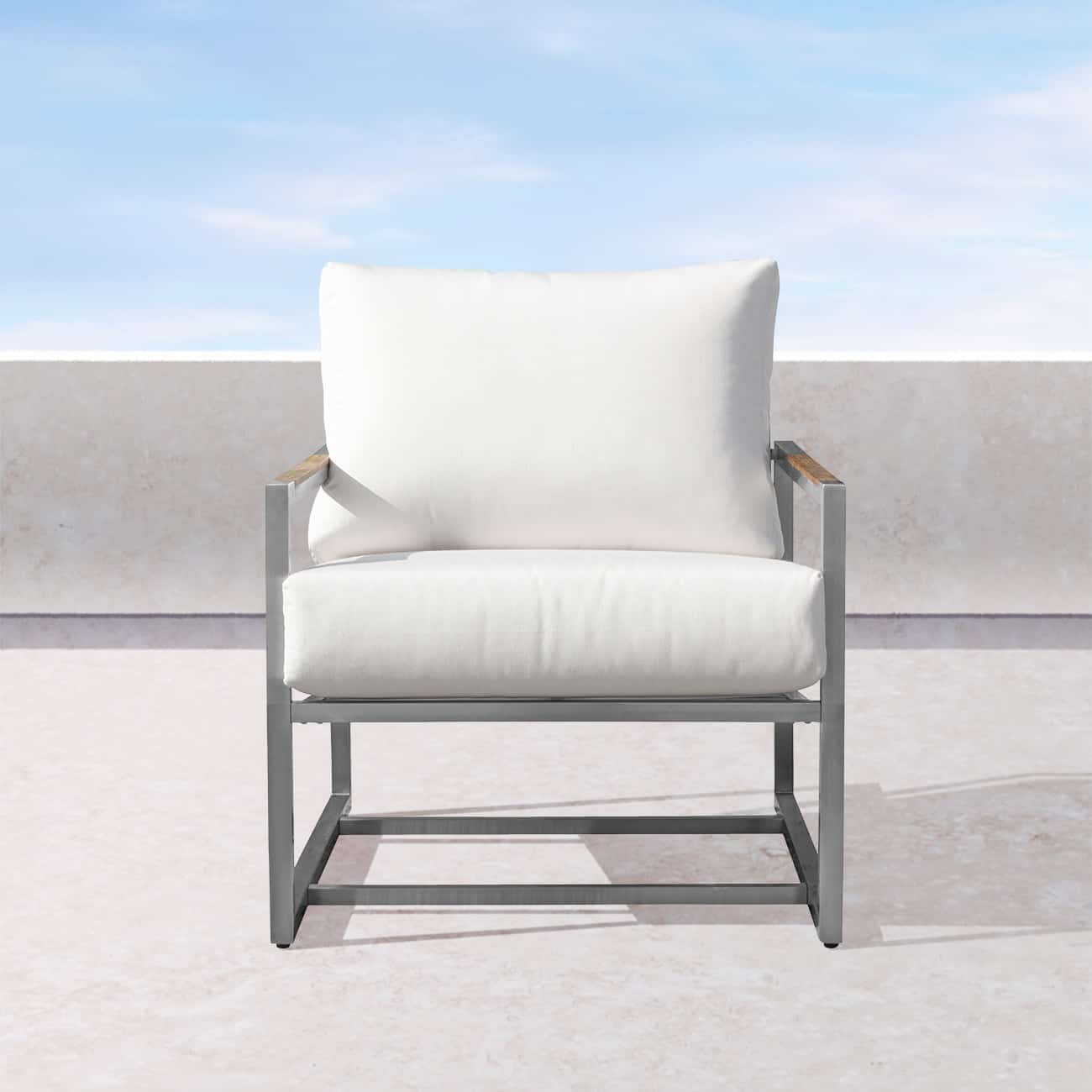 Acacia Lounge Chair w/ Sunbrella® Cushions